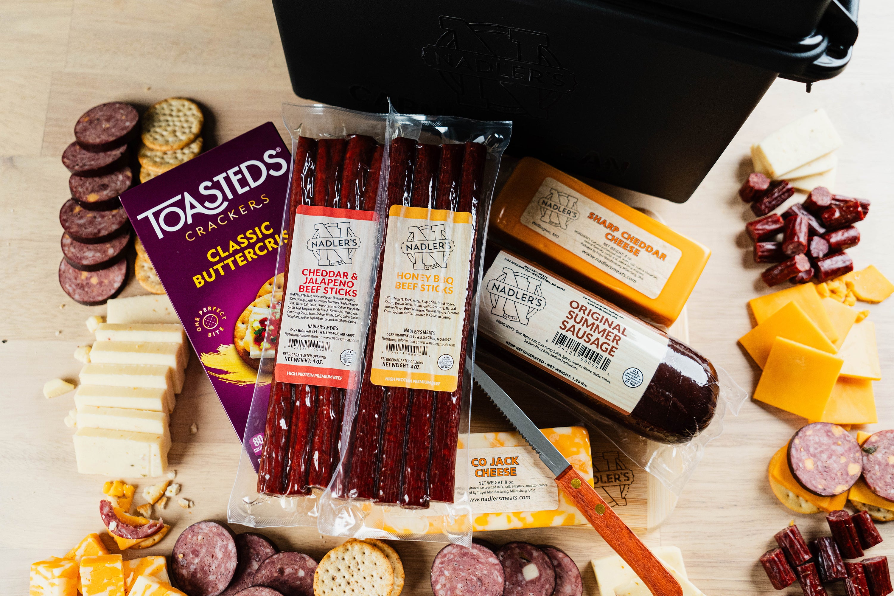 Jumbo Carnivore Can (Summer Sausage and Snack Stick Pack
